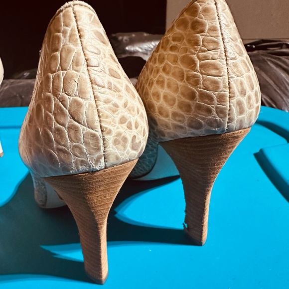 Enzo Angelino Pumps - Picture 5 of 5